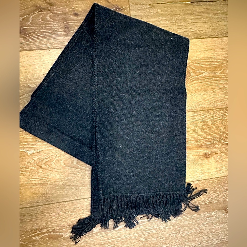 Brand New Black Scarf! Never worn!!